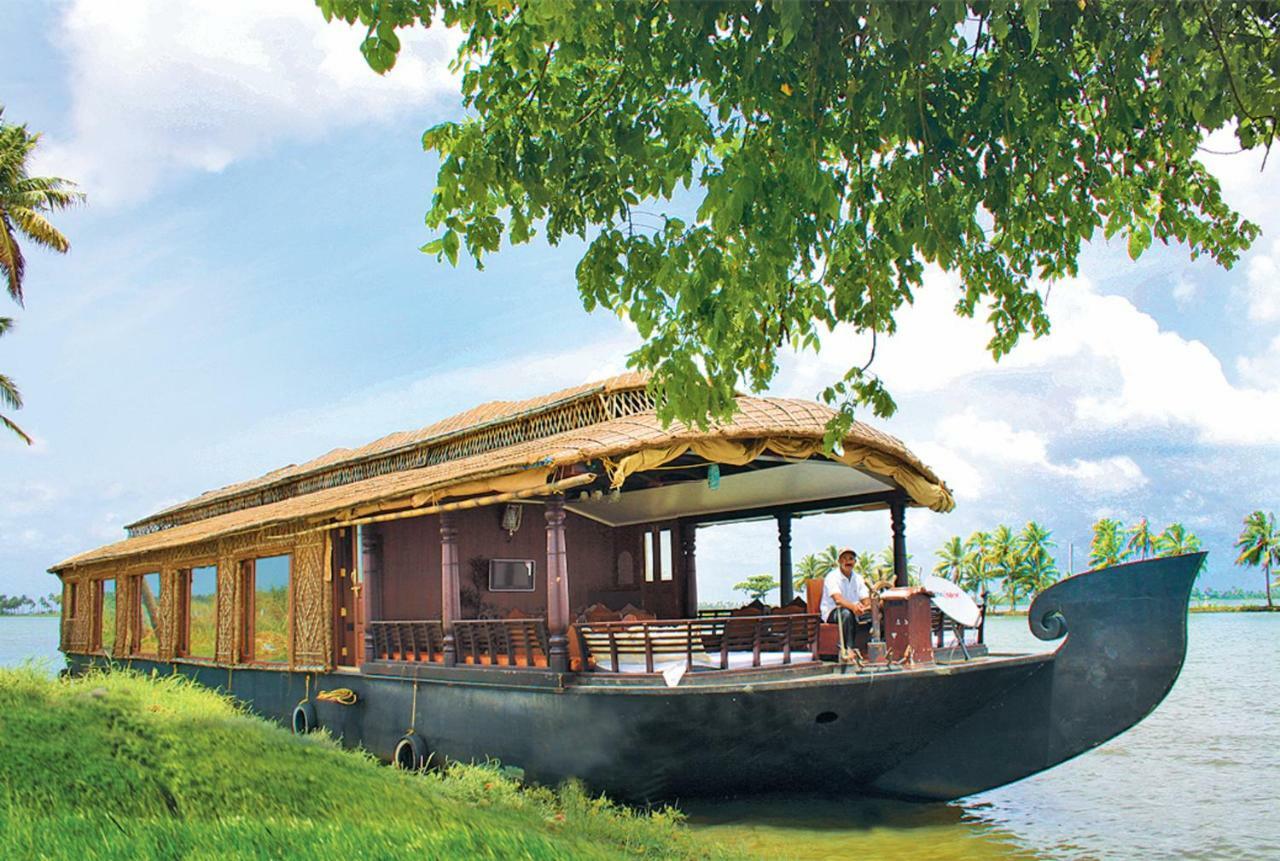 Отель Cosy Premium Houseboats Alappuzha Экстерьер фото